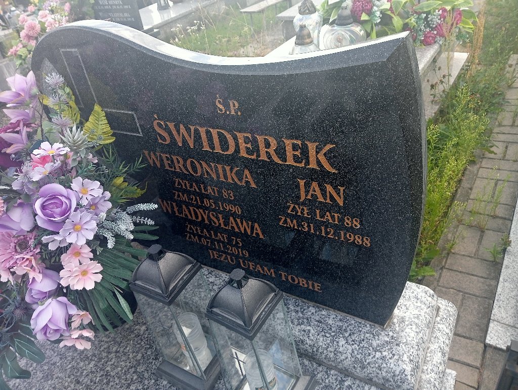 Weronika ŚWIDEREK Tomaszów Lubelski - Grobonet - Wyszukiwarka osób pochowanych