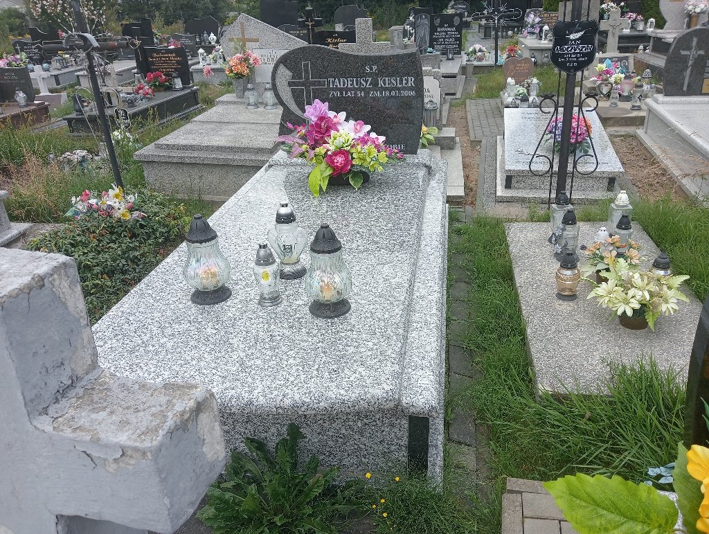 Grób TADEUSZ KESLER