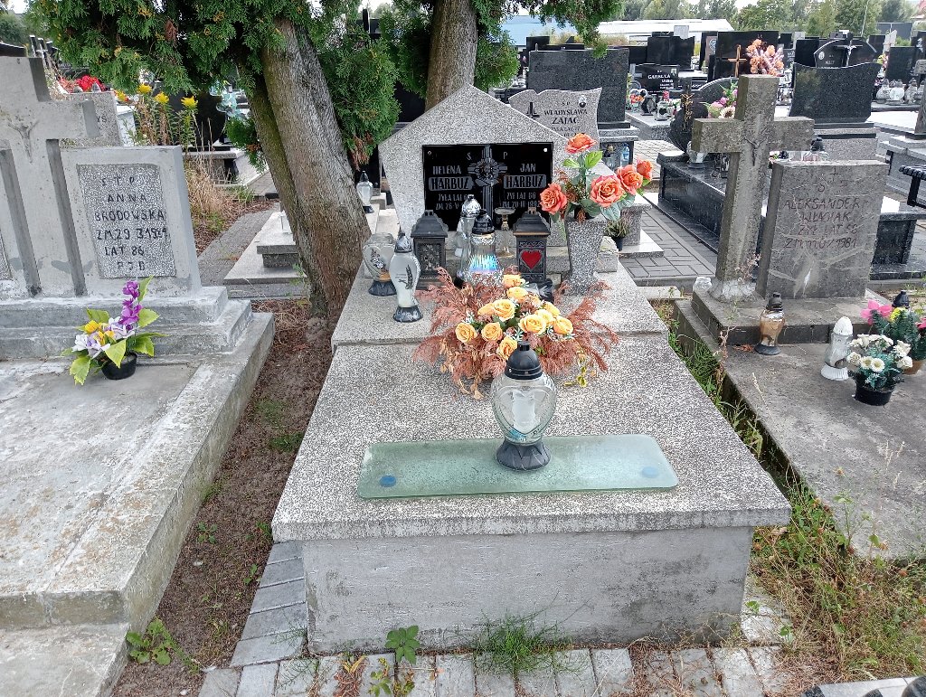 Grób BOGUSŁAWA BRZEZIŃSKA